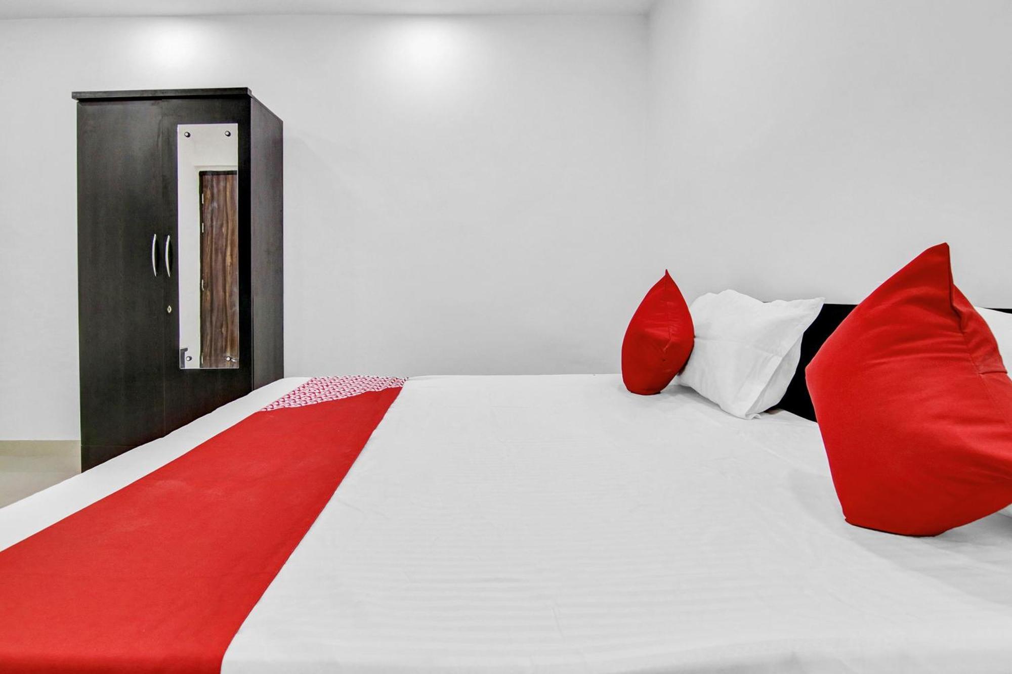 Flagship Hotel Secret Mirage Near Rithala Metro Station نيودلهي المظهر الخارجي الصورة